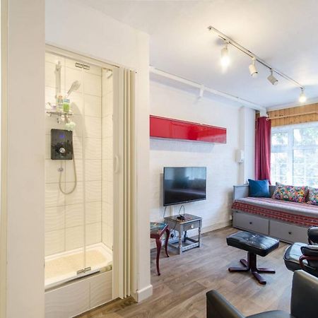 Leeward Gardens With Ensuite London Exteriör bild
